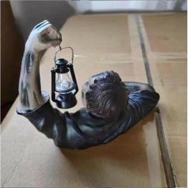 Halloween Zombie Crawling Horror Decor,Scary Zombie Holding Lantern Outdoor Figurine Garden Yard Decorations Haunted House Props
